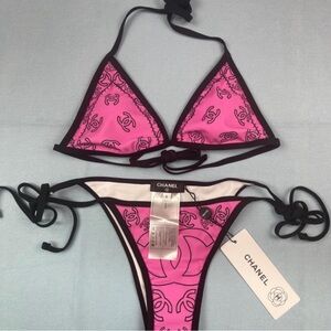 CHANEL Vibrant Pink and Black Swimwear